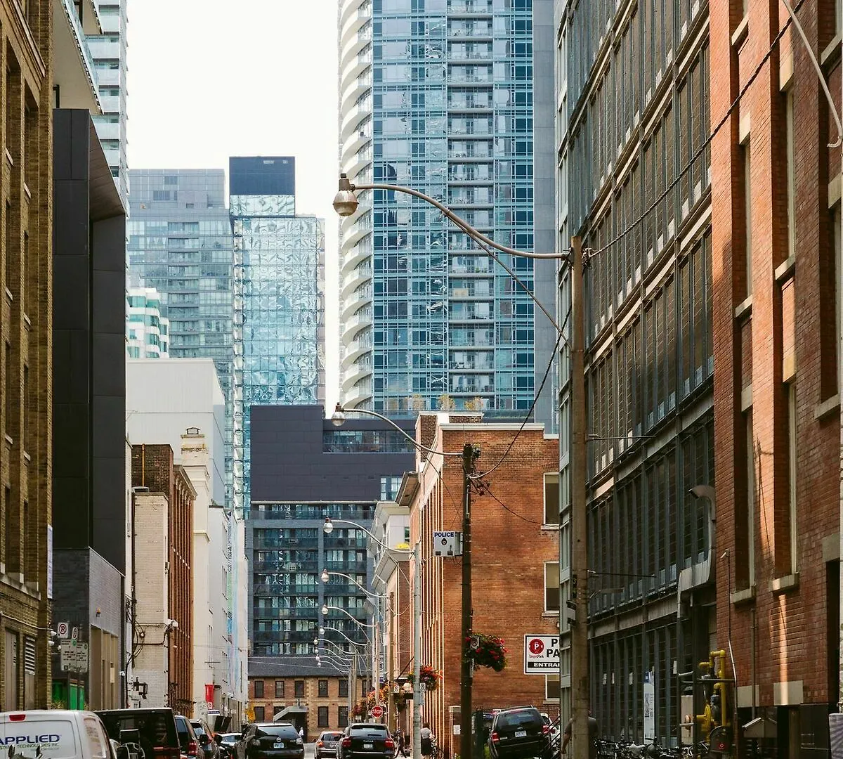 Quickstay - Incredible Downtown Condo Toronto Canada